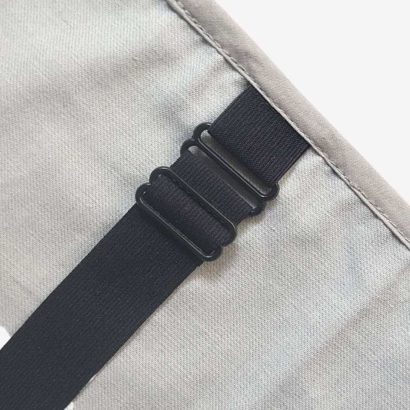 Premium earthing & grounding single bed sheet showing the staps for securing to any bed size. Premium earthing & grounding single bed sheet showing the staps for securing to any bed size.