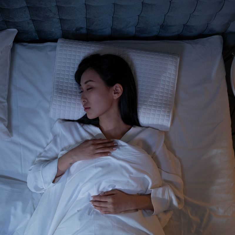 The Science Behind How Grounding Improves Deep Sleep